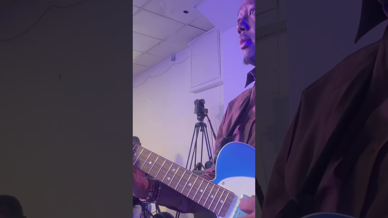 #guitar #worshipmusic #viral #trending #music #youtubeshorts #gospelmusic