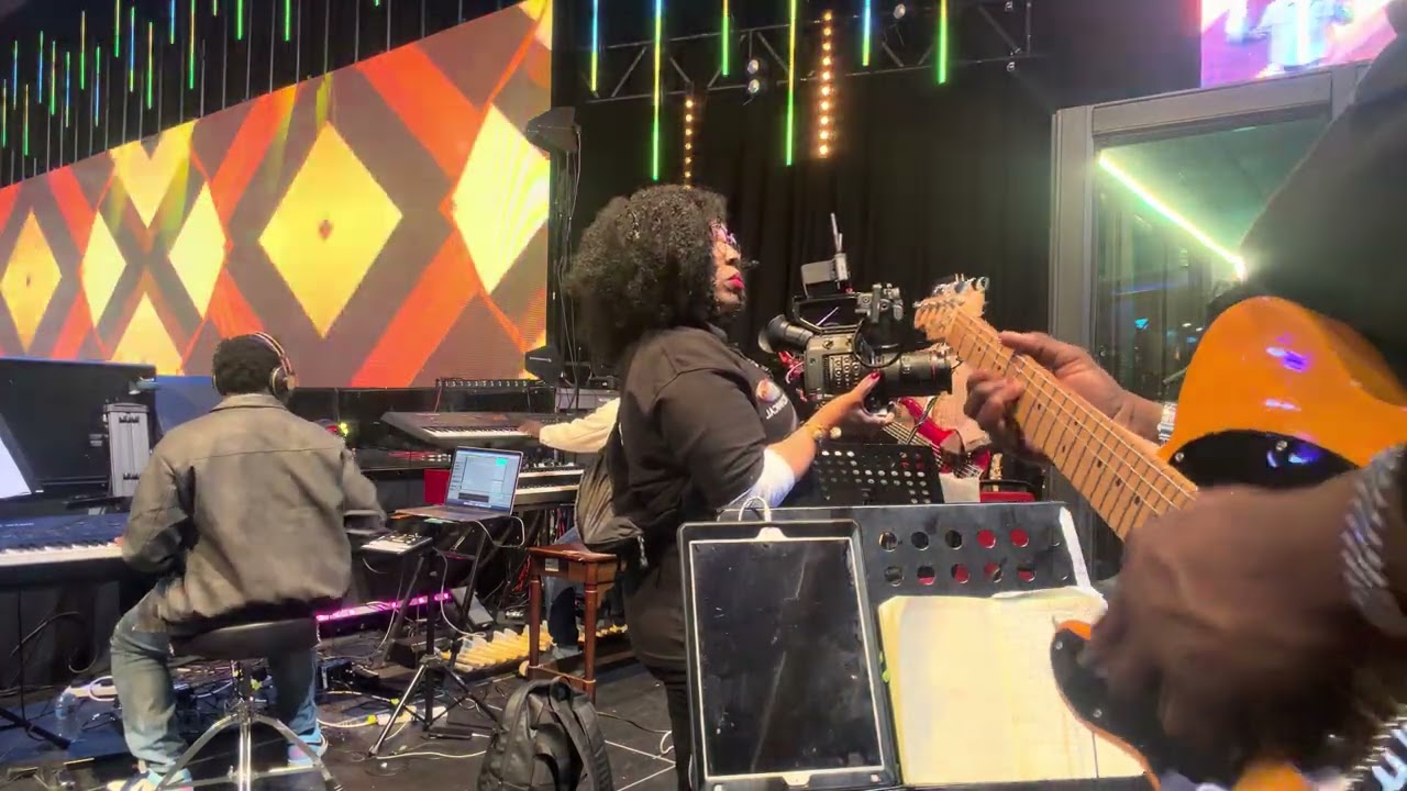 Elijah Daniels Live at KICC London Cross Over Service